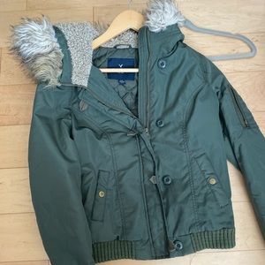 American Eagle green rain jacket small w/fur hood